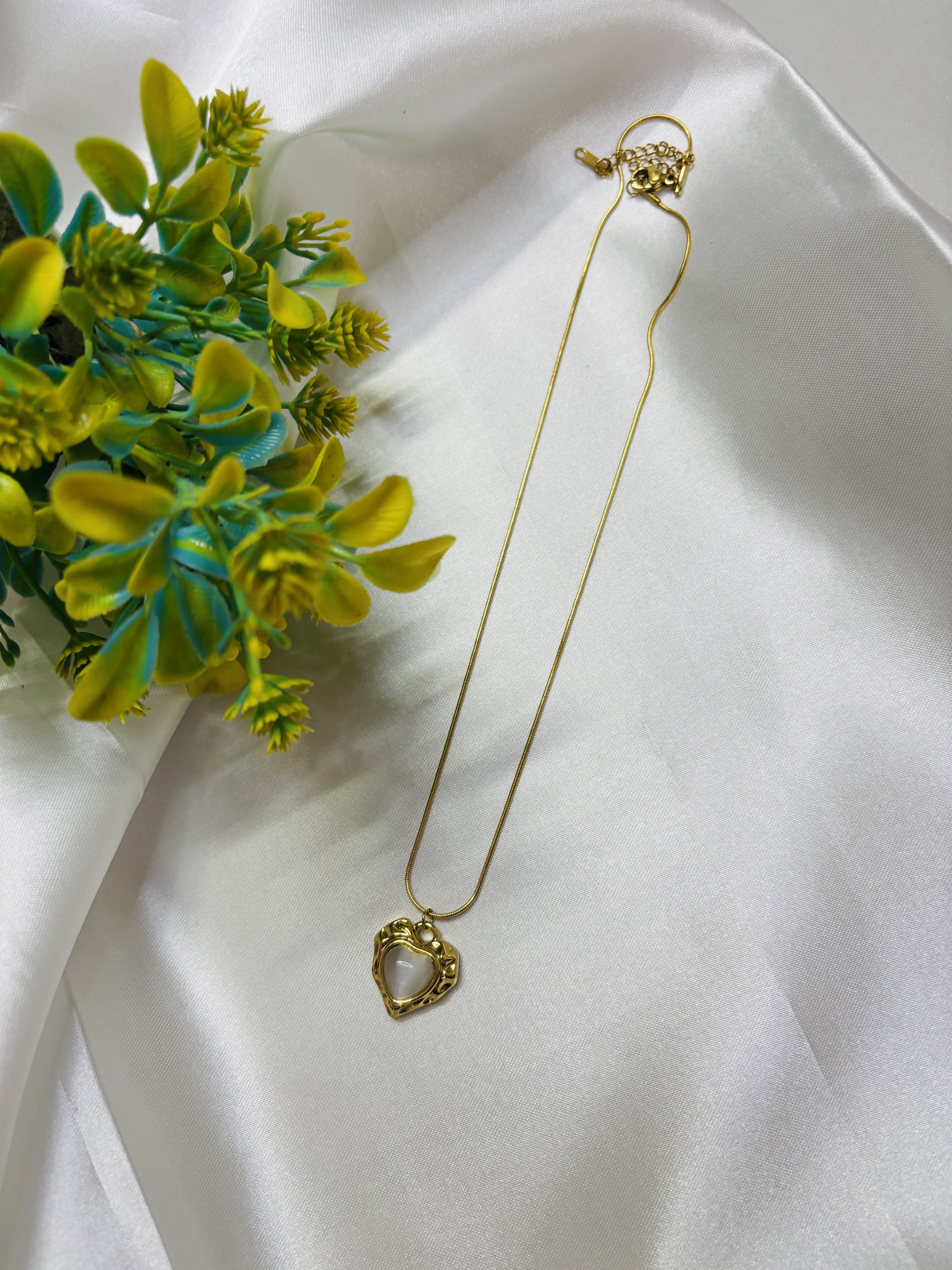 Vintage Pearl Heart Necklace