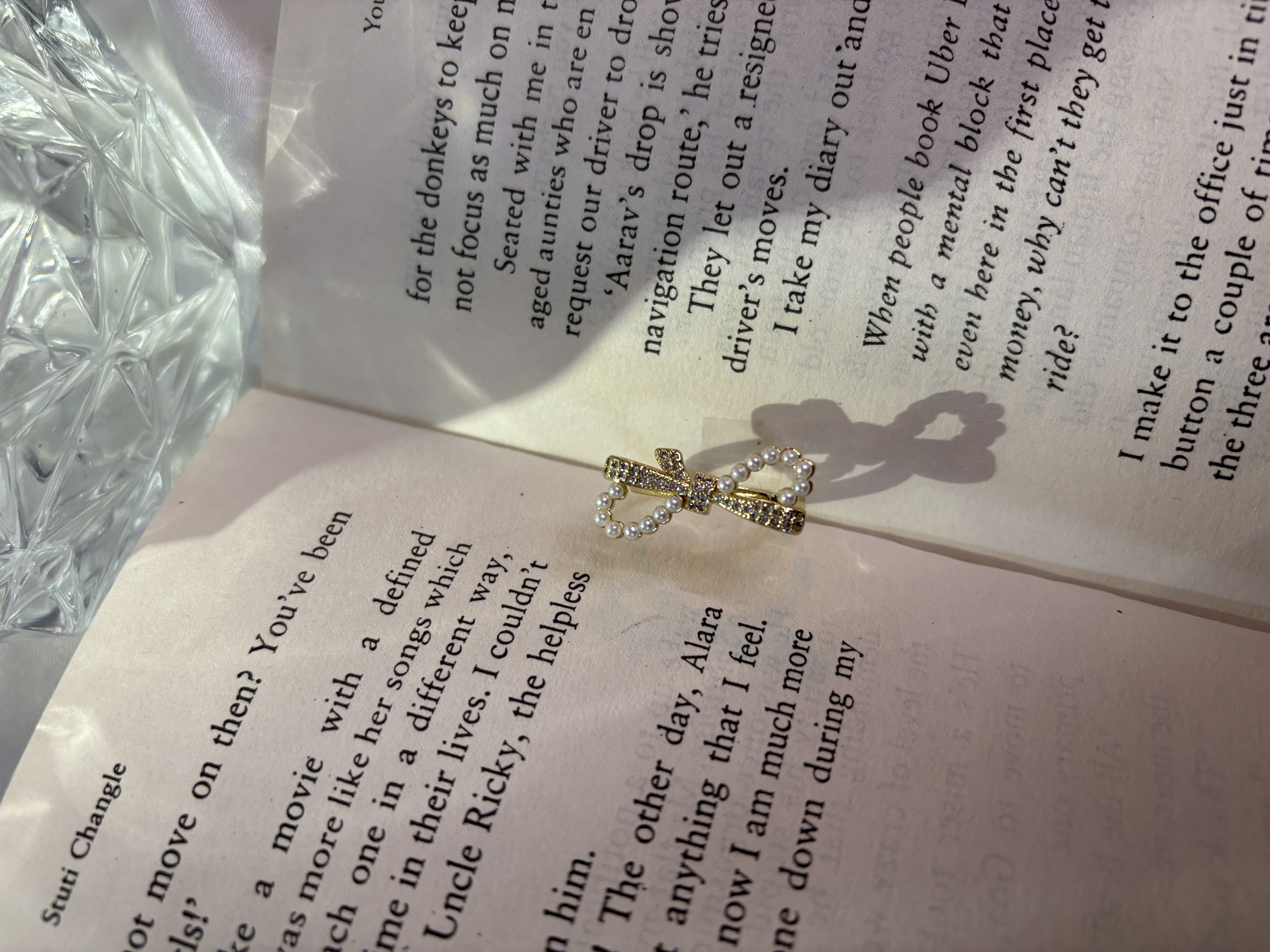 Pearl Bow Ring